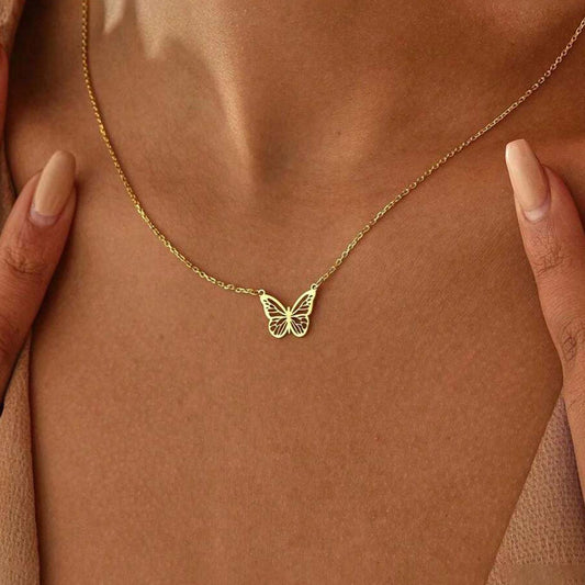 Collier Pendentif Papillon Doré | Acier Titane | VELYNE
