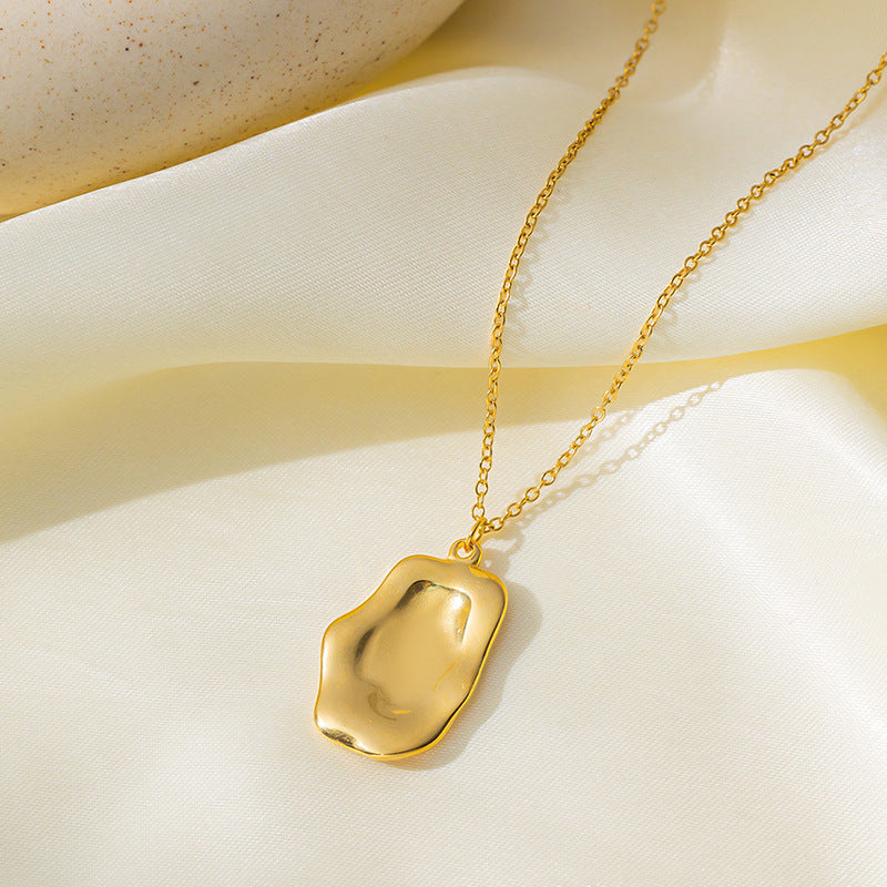 Collier Pendentif Géométrique Doré | Acier Titane 18k | VELYNE