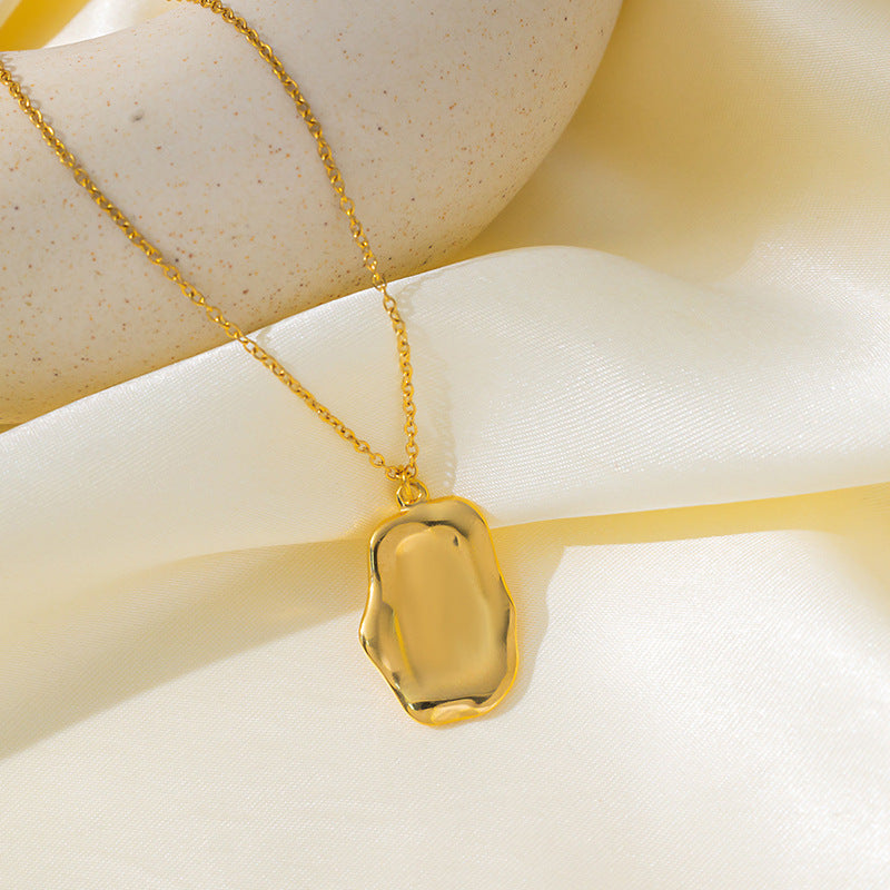 Collier Pendentif Géométrique Doré | Acier Titane 18k | VELYNE